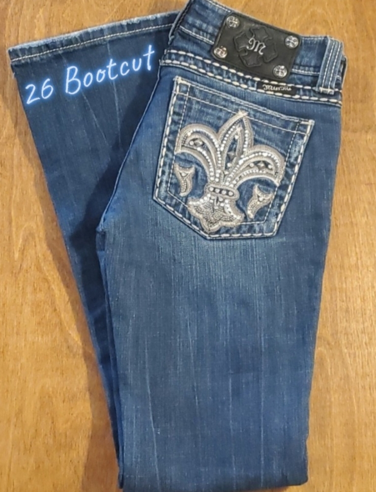 ☆HP☆  Miss Me Jeans size 26 Bootcut